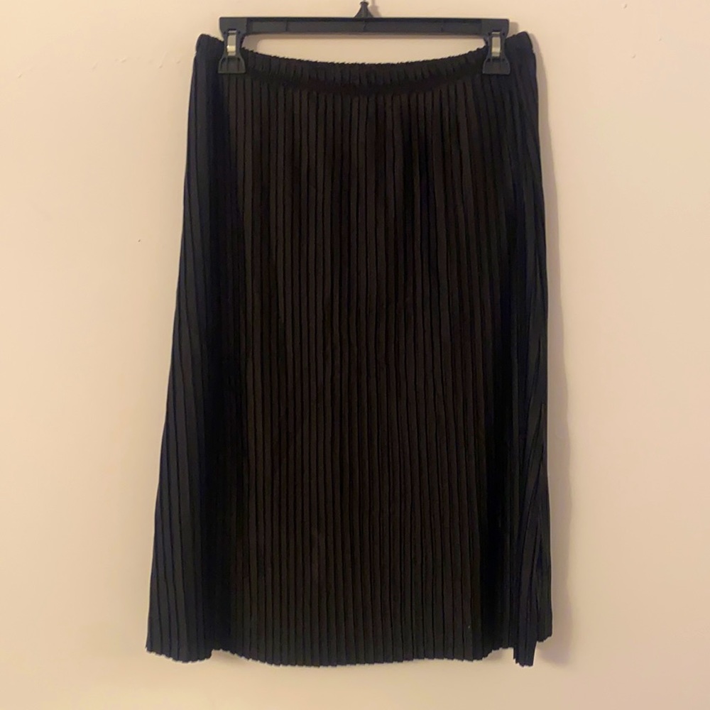 2/$15 ✨Forgotten Grace | Satin Pleaded Skirt✨